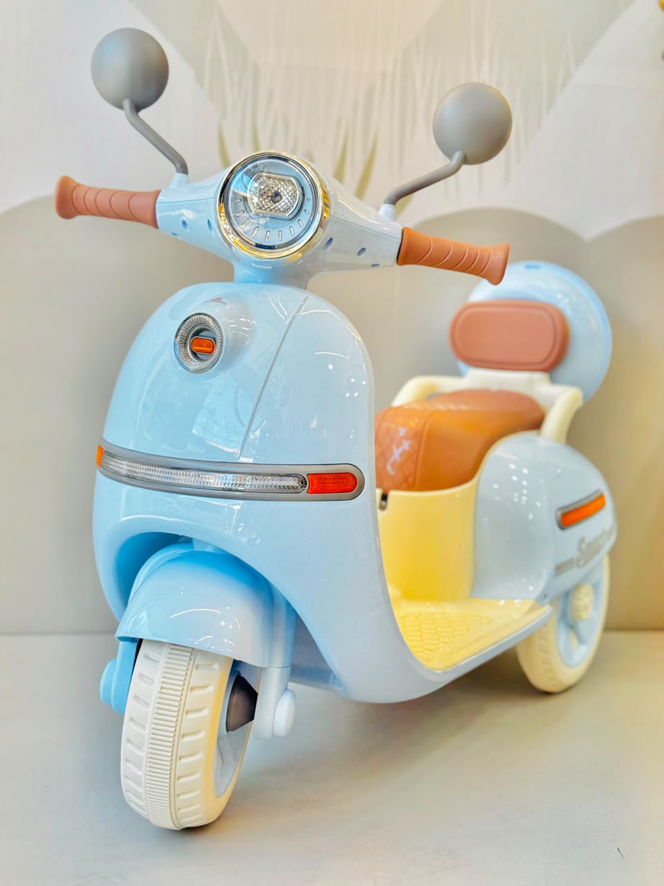 MOTO TIPO VESPA ELECTRICA